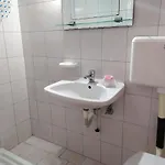 Papas Daire Skála Marión