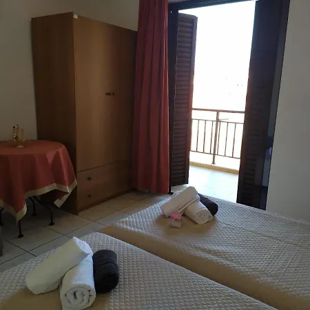 Papas Appartement Skála Marión