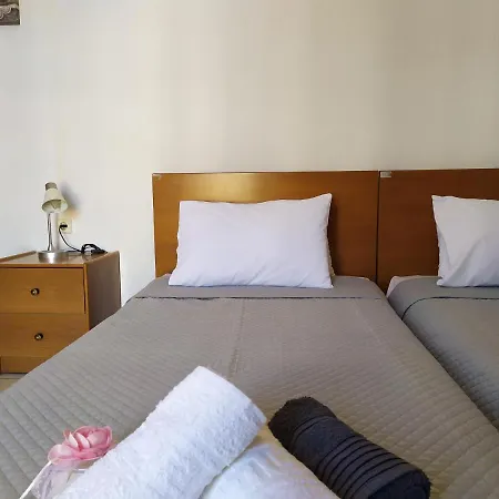Apartament Papas Skála Marión